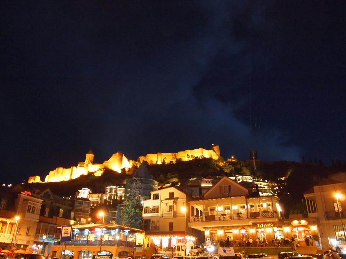 Freedom Square Apart Hotel Tiflis Exterior foto