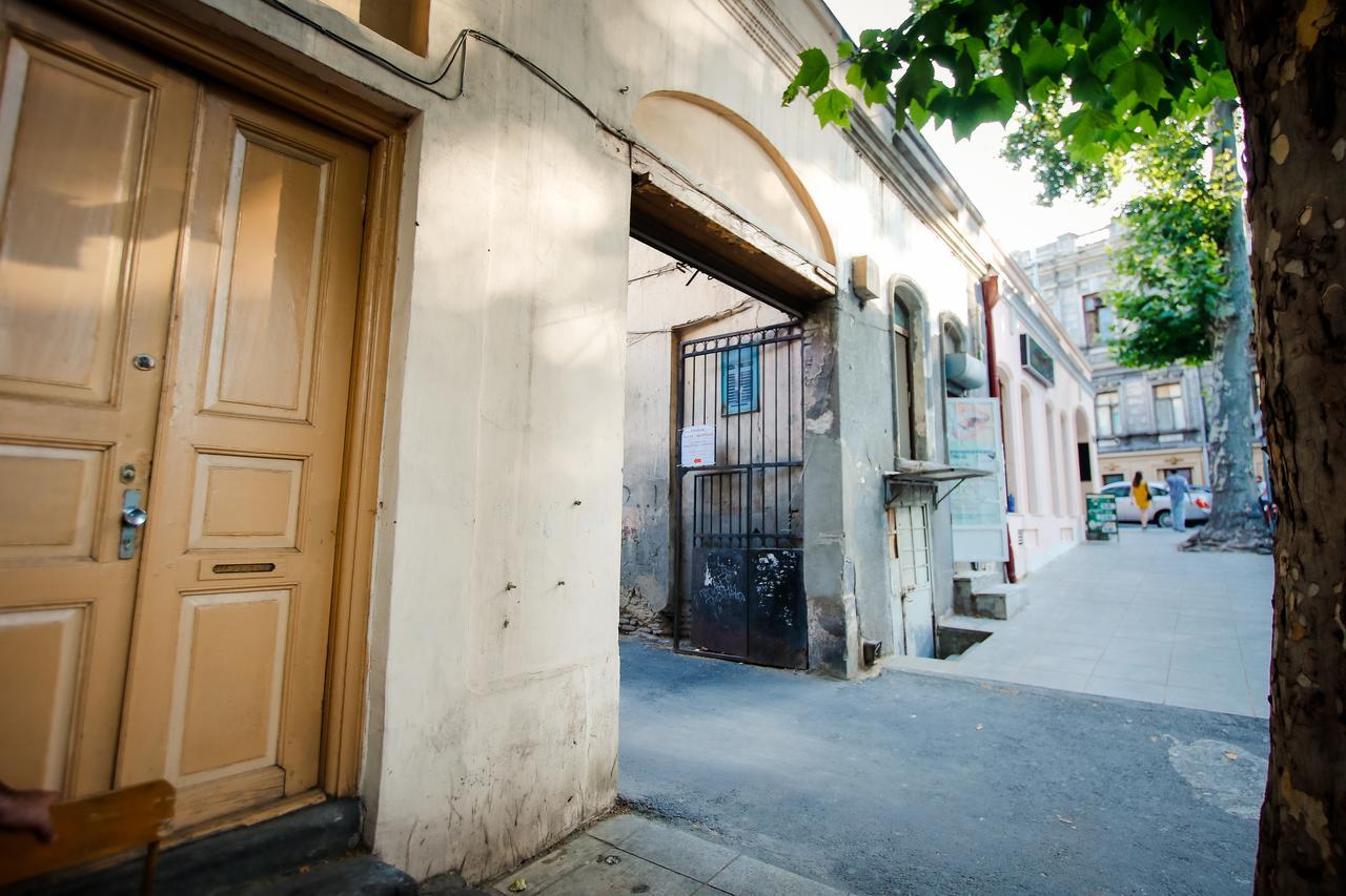 Freedom Square Apart Hotel Tiflis Exterior foto